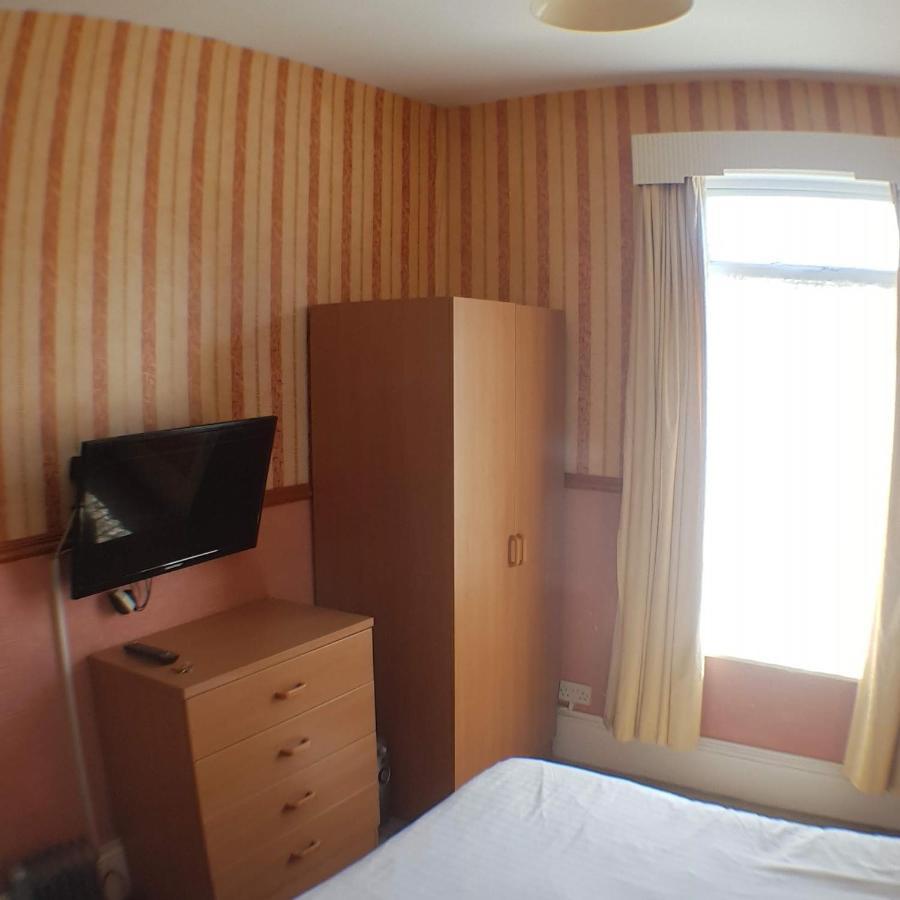 גרייט יארמאות 6 Berth First Floor Flat Glen Villa 5 מראה חיצוני תמונה