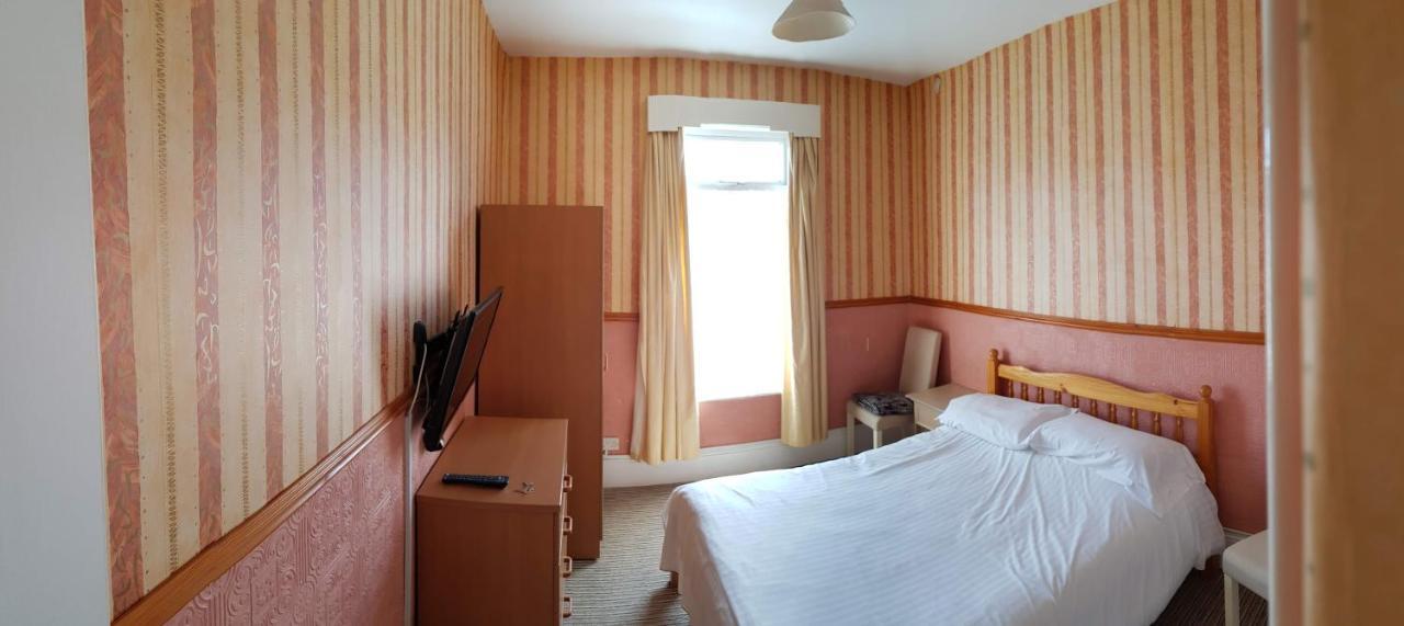 גרייט יארמאות 6 Berth First Floor Flat Glen Villa 5 מראה חיצוני תמונה