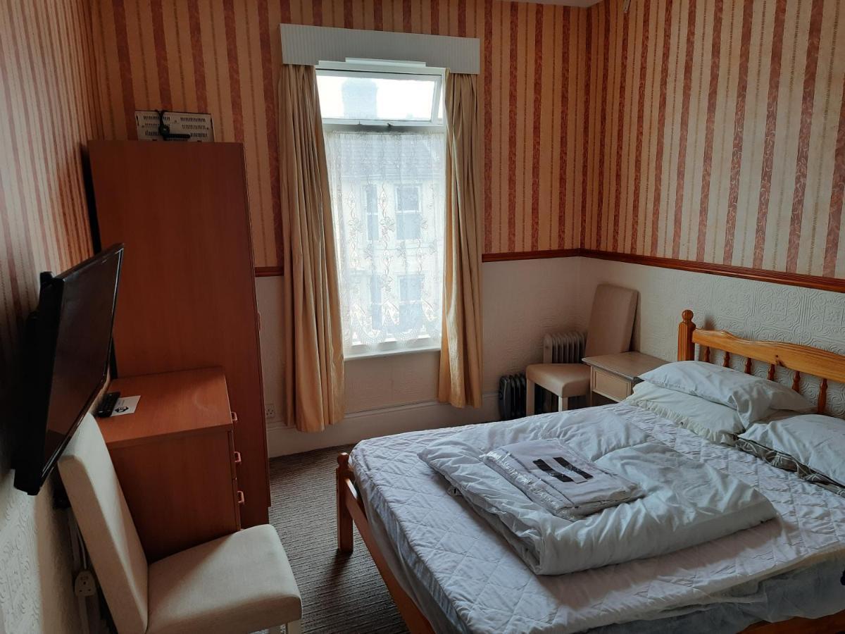 גרייט יארמאות 6 Berth First Floor Flat Glen Villa 5 מראה חיצוני תמונה